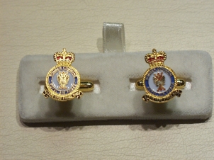 RAF Bomber Command enamelled cufflinks - Click Image to Close